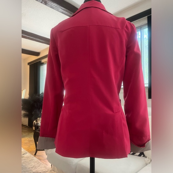 Naven raspberry blazer - Picture 3 of 3